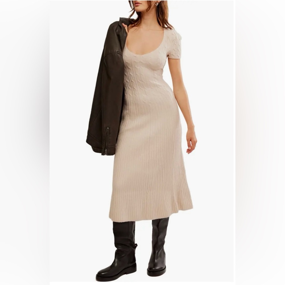 Elegant Cream Knit Dress